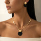 Moderne geometrische sieradenset met ketting en oorbellen