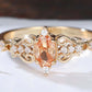 Vintage ring met hol patroon en ovale strass