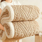 🛋️ Bespaar 50%! 🧶 Ultrazachte deken – Lichtgewicht, warm & ideaal voor op reis ✨