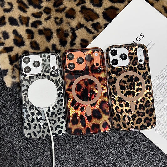 Stijlvol beschermd met een opvallend luipaardprint – Magnetisch iPhone Hoesje | MagSafe-compatibel | 3 Kleuren | iPhone 13 t/m 17 🐆✨